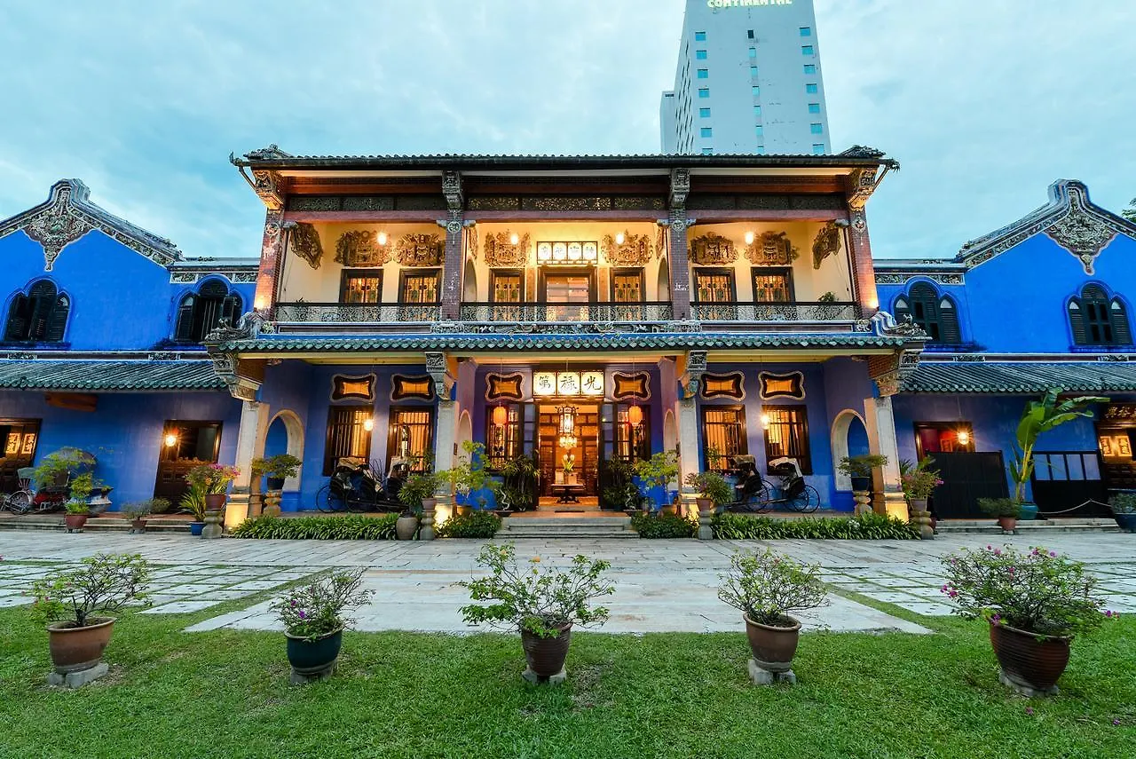 Cheong Fatt Tze - The Blue Mansion Hotel George Town